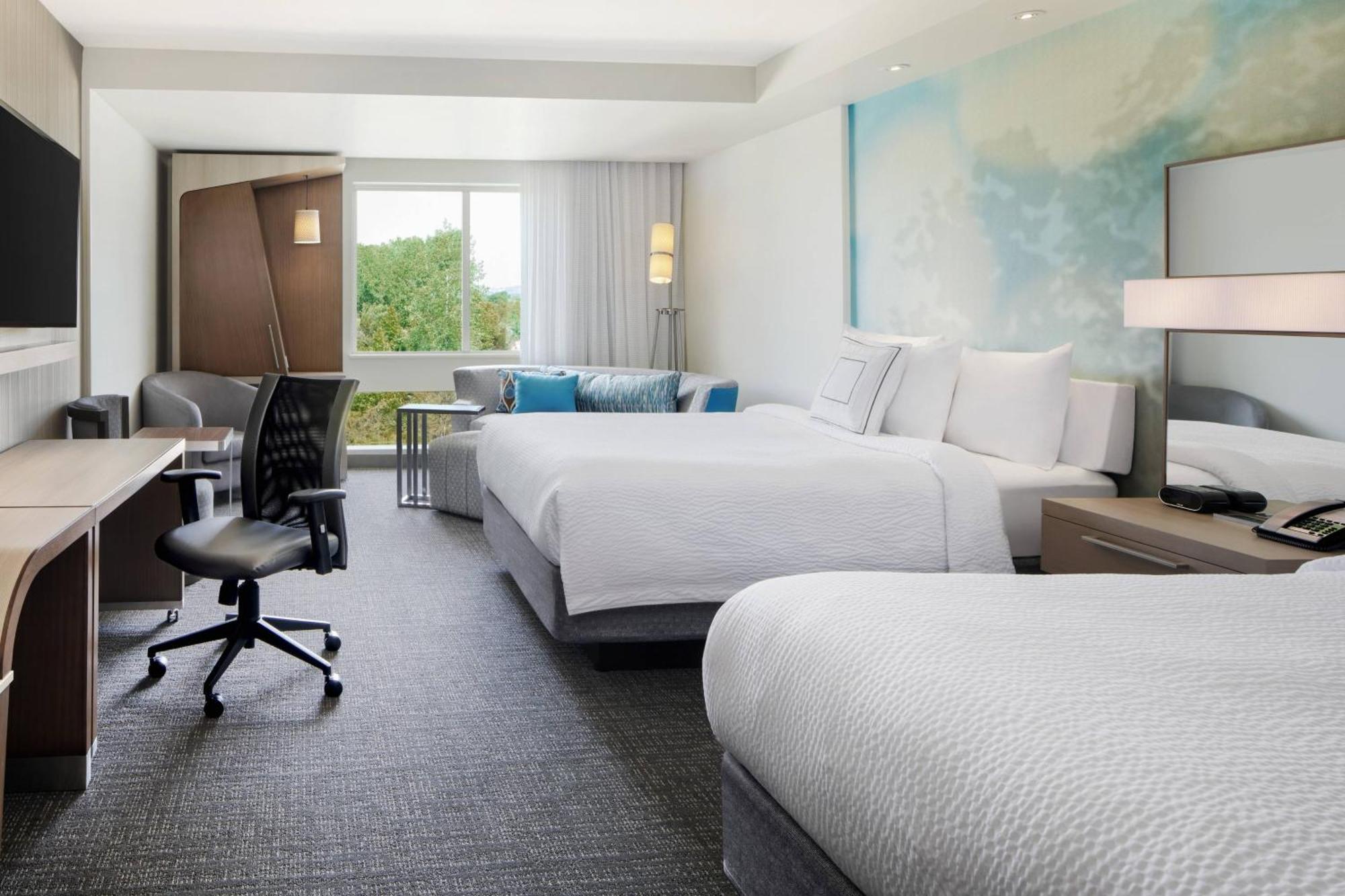 Courtyard By Marriott Wayne Fairfield Hotell Eksteriør bilde