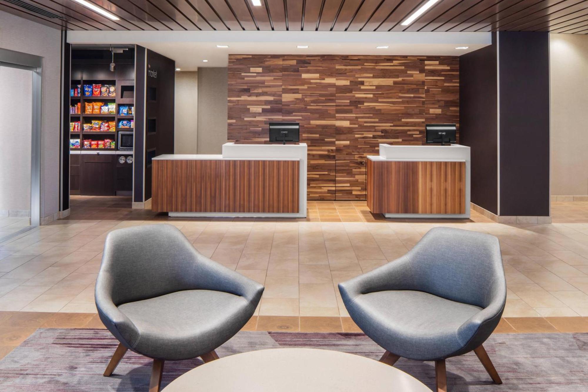 Courtyard By Marriott Wayne Fairfield Hotell Eksteriør bilde